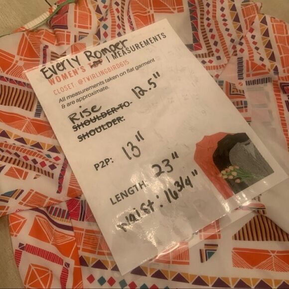 Everley Strapless Summer Romper Size Small - Picture 9 of 9